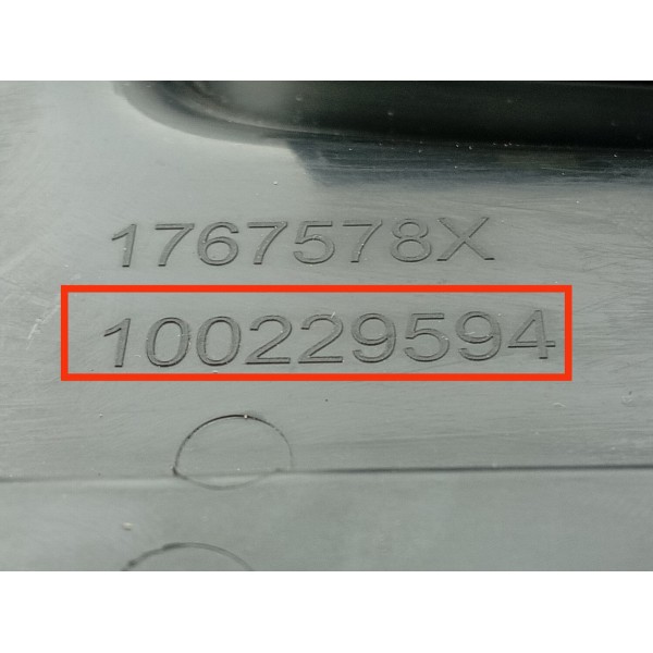 Moldura Botao Luz Farol Fiat Toro 2016 2017/2021 100229594 Preto