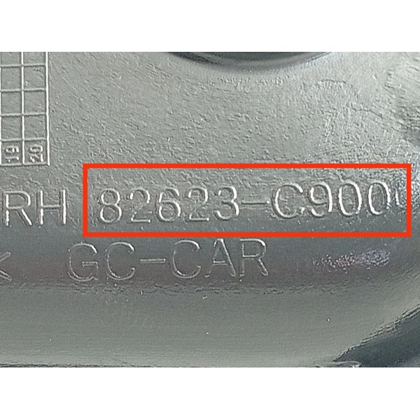 Macaneta Interna Hyundai Creta Diant Direita 17/21 82623c900 Preto Dianteira