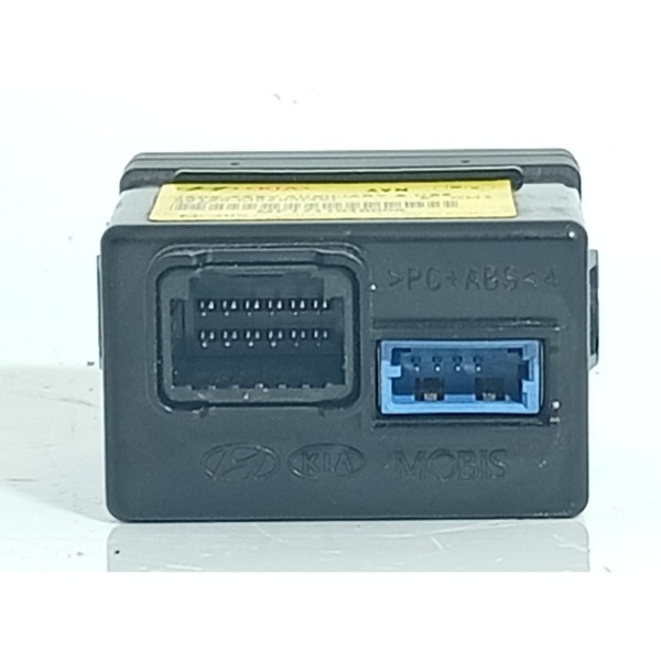 Modulo Entrada Auxiliar Usb Hyundai Creta 17/21 96120m0200