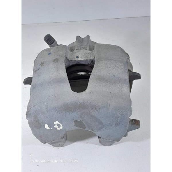 Pinca Virtus Polo Virtus Dianteira Direita 2018/2024