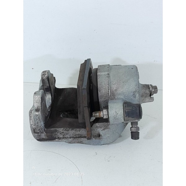 Pinca Virtus Polo Virtus Dianteira Direita 2018/2024