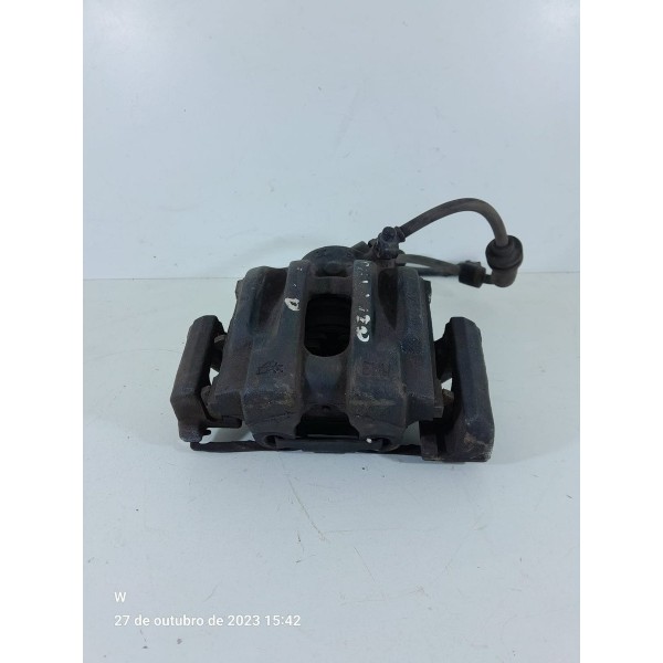 Pinca Bmw 118 120i Dianteira Direita 2005/2010