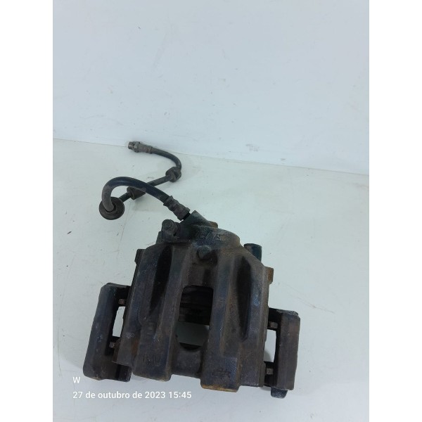 Pinca Bmw 118 120i Dianteira Esquerda 2005/2010