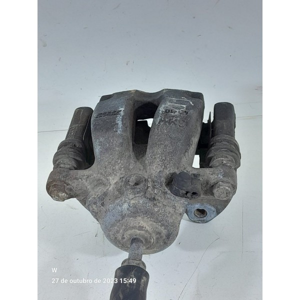 Pinca Bmw 118 120i Traseira Direita 2005/2010