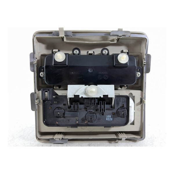 Luz Teto Land Rover Discovery 3 4 2008 2009 2010/2015 Origin Luz Teto Land Rover Discovery 3 4 2008 2009 2010/2015 Origin