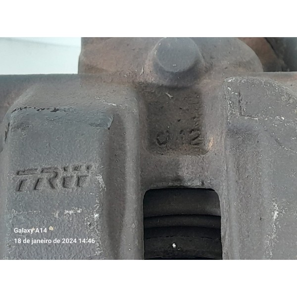 Pinca Discovery 3 E 4 Traseira Esquerda 2008/2015