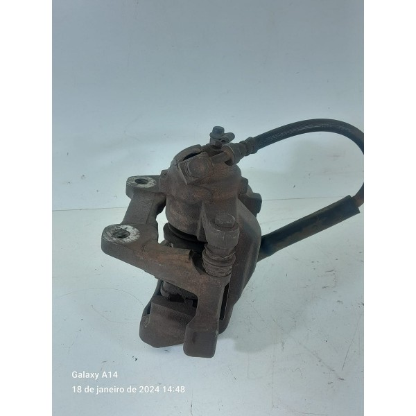 Pinca Discovery 3 E 4 Traseira Direita 2008/2015 Pinca Discovery 3 E 4 Traseira Direita 2008/2015