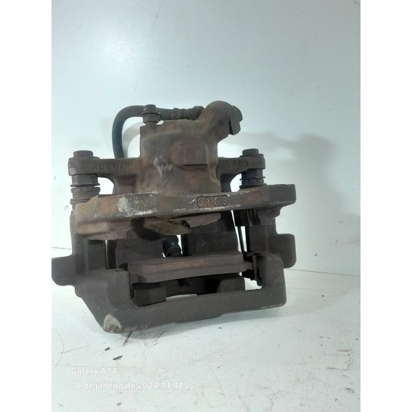 Pinca Discovery 3 E 4 Traseira Direita 2008/2015 Pinca Discovery 3 E 4 Traseira Direita 2008/2015