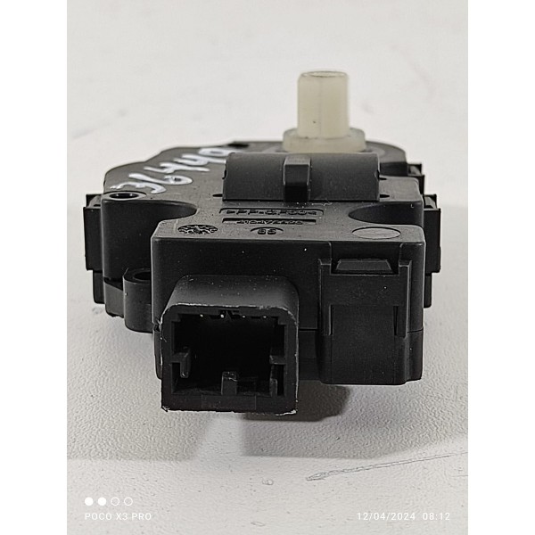 Motor Atuador Caixa Ar Mercedes C180 C200 07/2014 410475520