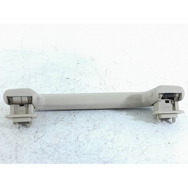 Alca Teto Discovery 3 4 Dianteira Direita 08/2015 Edn000022 Creme Alca Teto Discovery 3 4 Dianteira Direita 08/2015 Edn000022 Creme