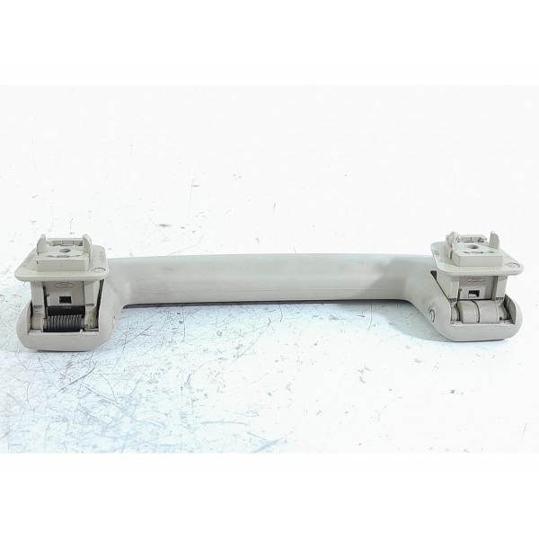 Alca Teto Discovery 3 4 Dianteira Direita 08/2015 Edn000022 Creme Alca Teto Discovery 3 4 Dianteira Direita 08/2015 Edn000022 Creme