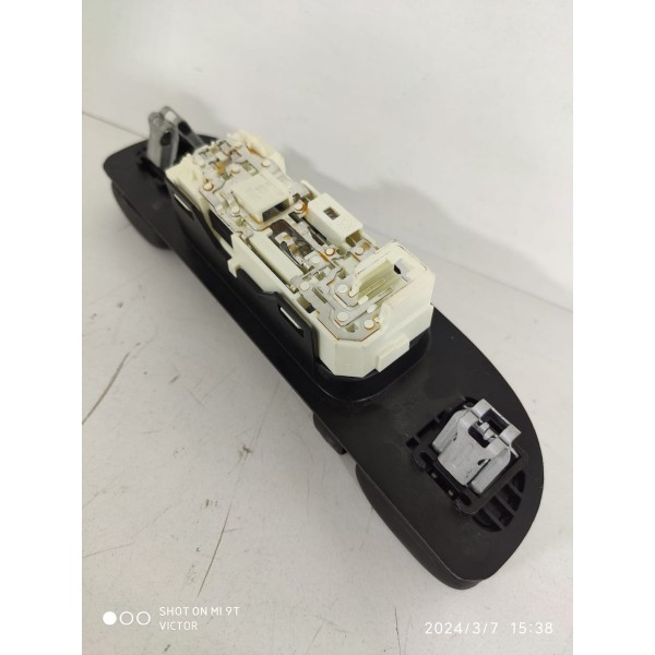 Alca Luz Teto Compass Traseira Esq 2022 2023 2024 Origin