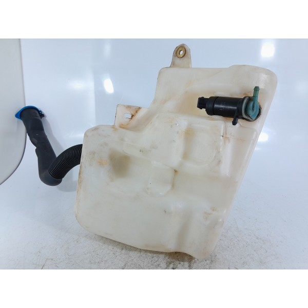 Reservatorio Agua Parabrisa Discovery 3 4 2008/2015 Original Branco Reservatorio Agua Parabrisa Discovery 3 4 2008/2015 Original Branco
