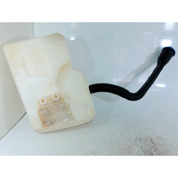 Reservatorio Agua Parabrisa Discovery 3 4 2008/2015 Original Branco Reservatorio Agua Parabrisa Discovery 3 4 2008/2015 Original Branco