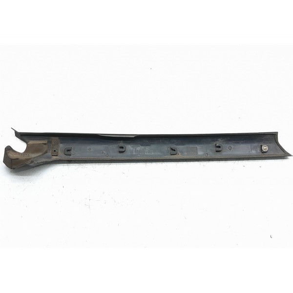 Moldura Externa Parabrisa Discovery 3 4 Dir 08/15 Dcb000146 Preto