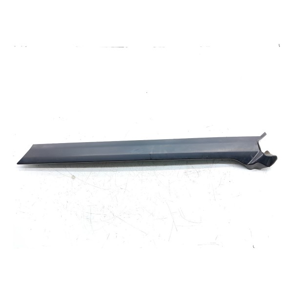 Moldura Externa Parabrisa Discovery 3 4 Dir 08/15 Dcb000146 Preto