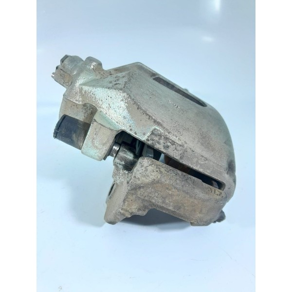 Pinca Focus Dianteira Esquerda 2014/2019 278a426x