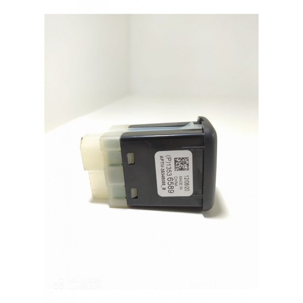 Entrada Auxiliar Usb Tracker Onix 2020/2024 Original