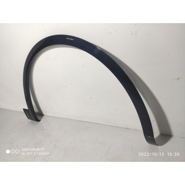 Moldura Paralama Audi Q5 Direita 2017/2023 8p0601027