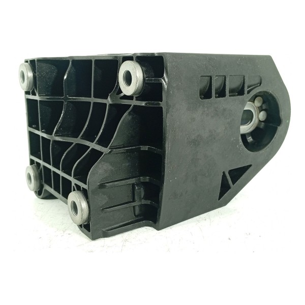 Coxim Motor Mercedes C200 C300 Esquerda 2022/25 A6542236300