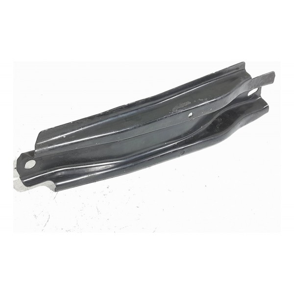 Suporte Inferior Radiador Audi Q5 Esquerdo 18/22 80a805527 Preto