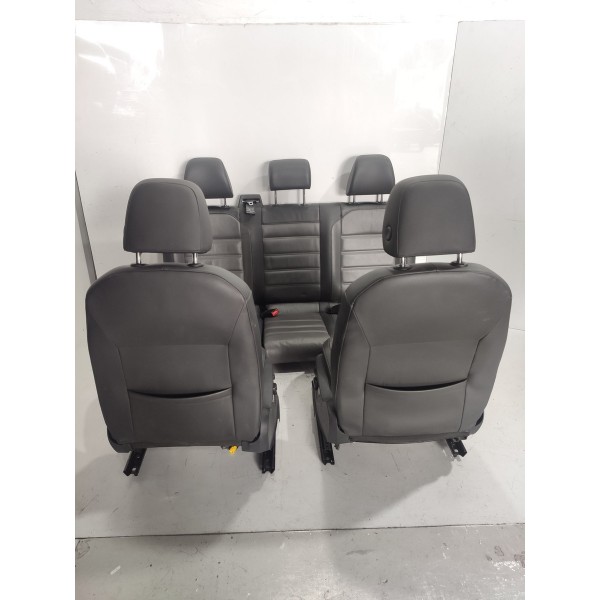 Jogo Bancos Amarok V6 Eletrico 2017/2023 Originais Preto