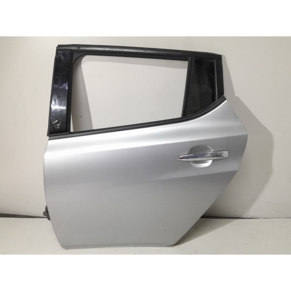 Porta Nissan Leaf Traseira Esquerda 2019/2023 Sem Acessórios Traseira Esquerdo Cinza