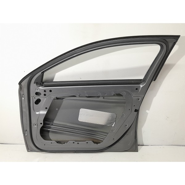 Porta Mercedes Classe A A35 Dianteira Direita 2020/2025 Orig Dianteira Direito Cinza-escuro