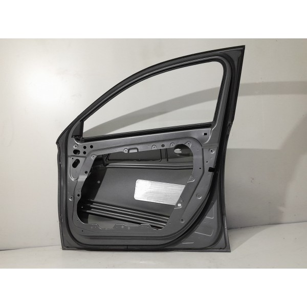 Porta Mercedes Classe A A35 Dianteira Direita 2020/2025 Orig Dianteira Direito Cinza-escuro