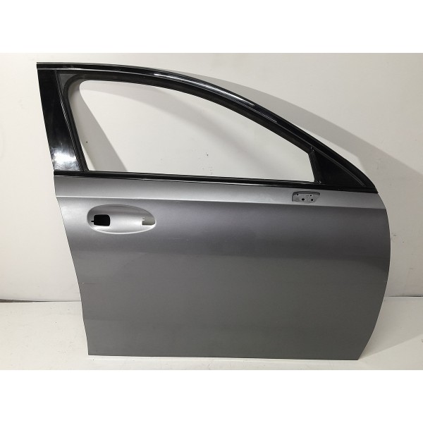 Porta Mercedes Classe A A35 Dianteira Direita 2020/2025 Orig Dianteira Direito Cinza-escuro