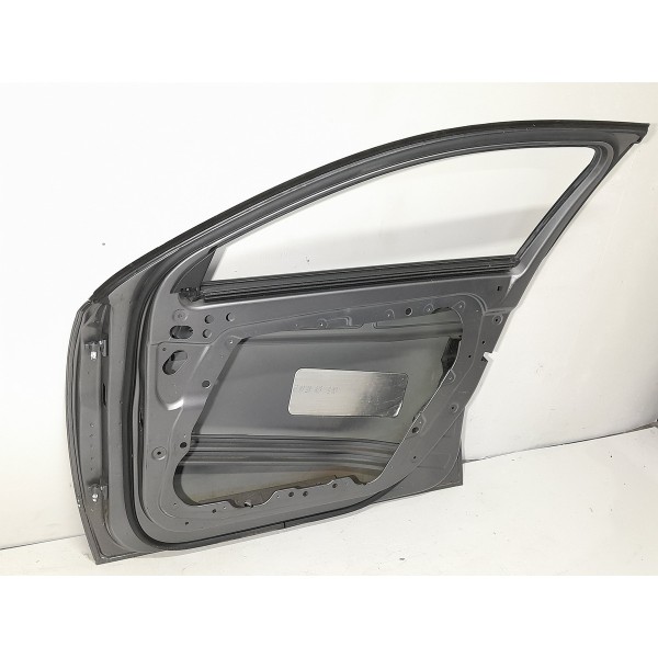 Porta Mercedes Classe A A35 Dianteira Direita 2020/2025 Orig Dianteira Direito Cinza-escuro