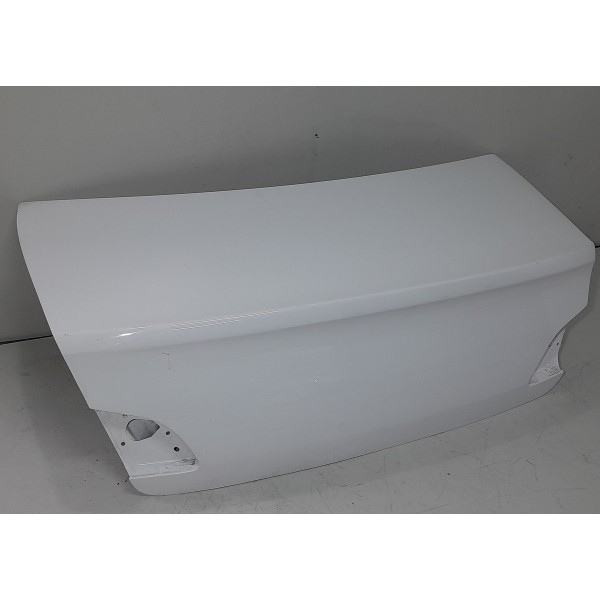 Tampa Traseira Peugeot 408 2011 2012 2013 2014 2015 Original Branco Tampa Traseira Peugeot 408 2011 2012 2013 2014 2015 Original Branco