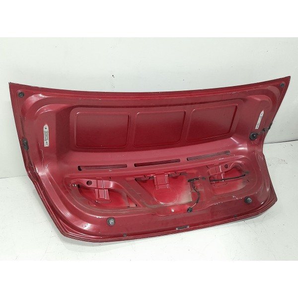 Tampa Traseira Vw Voyage G5 2008 2009 2011 2012 Original Vermelho Tampa Traseira Vw Voyage G5 2008 2009 2011 2012 Original Vermelho