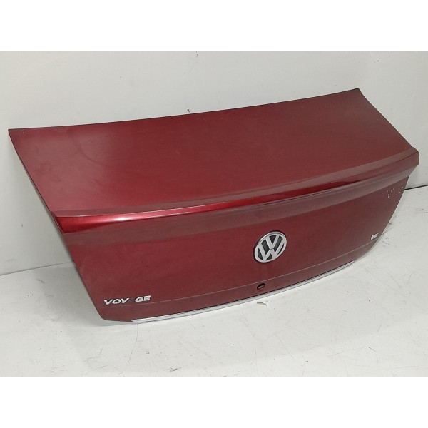Tampa Traseira Vw Voyage G5 2008 2009 2011 2012 Original Vermelho Tampa Traseira Vw Voyage G5 2008 2009 2011 2012 Original Vermelho