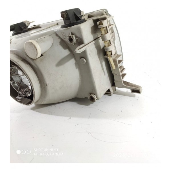 Farol Fiat Tipo Direito 1993 A 1996 Detalhe / 709 Direito/passageiro