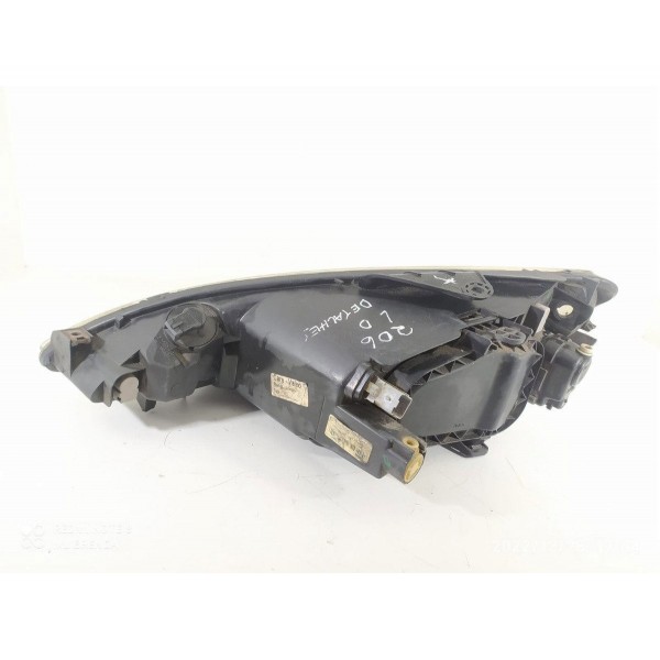 Farol Direito Peugeot 206 2002/2005 Detalhe Recuperar / 459 Direito/passageiro