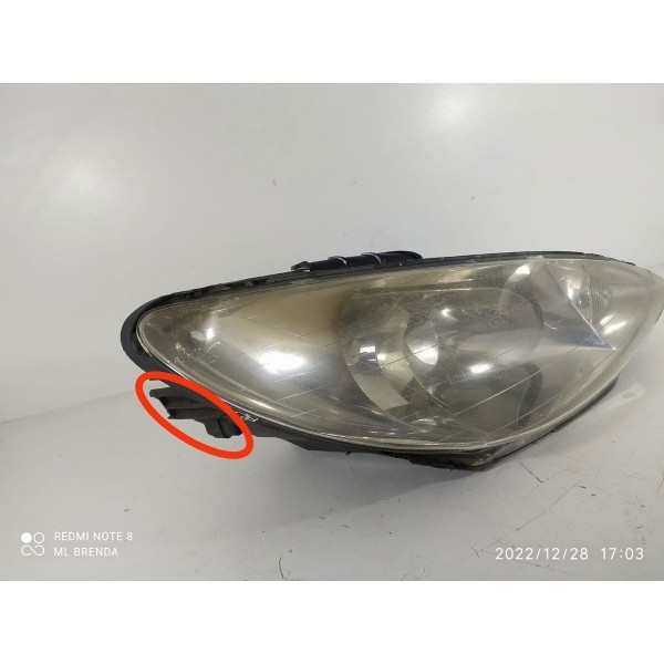 Farol Direito Peugeot 206 2002/2005 Detalhe Recuperar / 459 Direito/passageiro