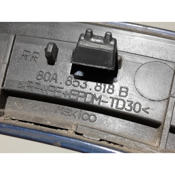 Moldura Paralama Audi Q5 Traseira Direita 18/22 80a853818b Azul-marinho Moldura Paralama Audi Q5 Traseira Direita 18/22 80a853818b Azul-marinho