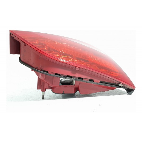 Lanterna Tampa Traseira Audi A4 Esquerda 08/2012 8k5945093k Vermelho Esquerdo/motorista