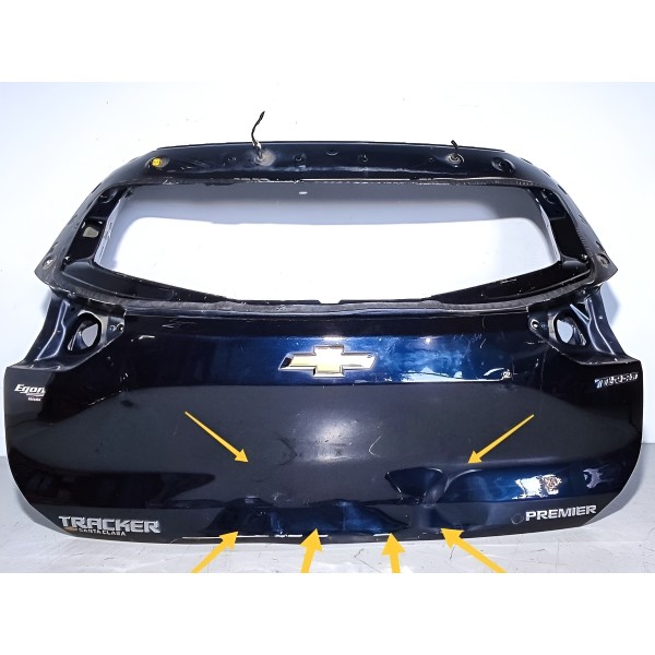 Tampa Traseira Tracker 2020/2024 Detalhe - Azul