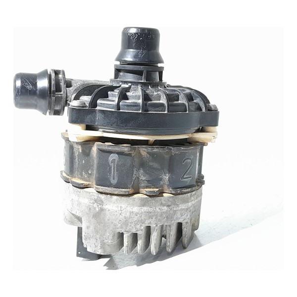 Bomba Auxiliar Agua Mercedes A35 A250 2.0 18/24 A0005003800