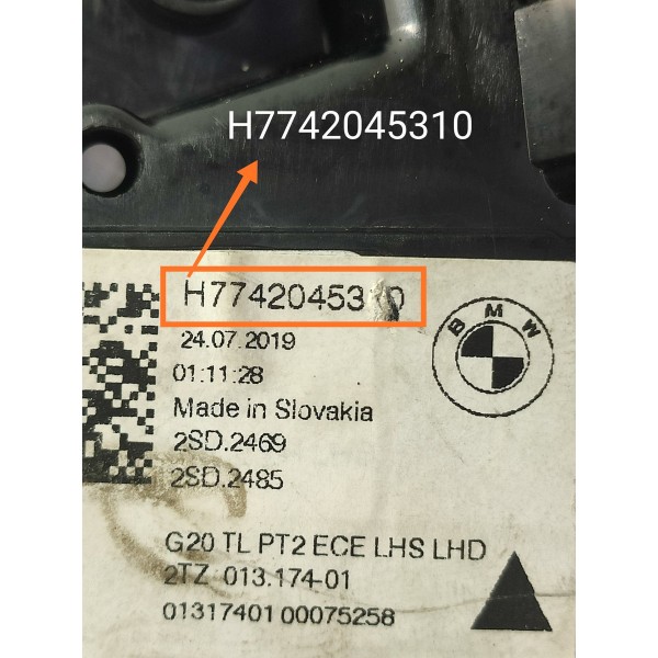 Lanterna Bmw 320i 330i Tampa Esquerda 2019/2025 H7742045310 Esquerdo/motorista