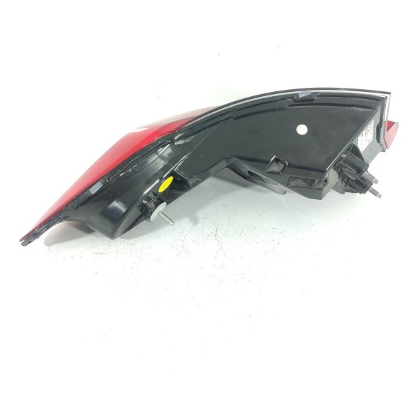 Lanterna Direita Bmw 320i 330i Canto 2019/2023 H4742045012 Direito/passageiro Vermelho