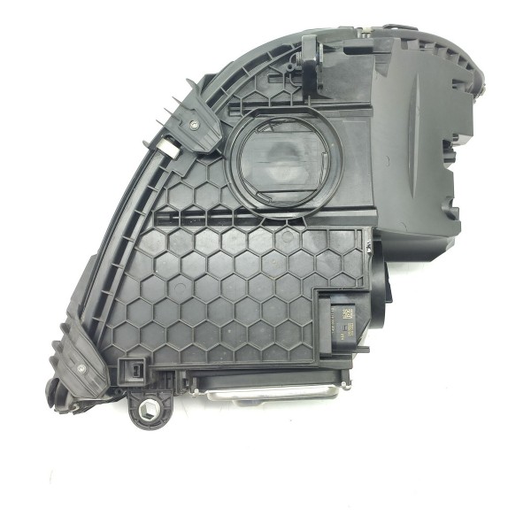 Farol Mercedes C200 C300 Esquerdo Completo 22/25 A2069060703 Esquerdo/motorista