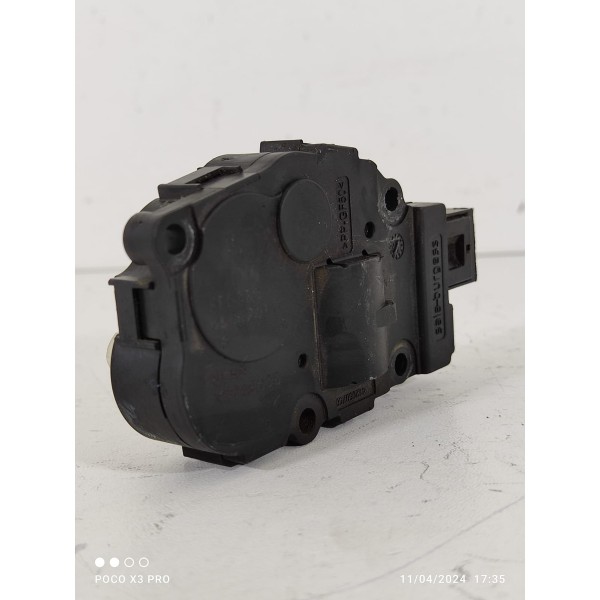 Atuador Motor Caixa Ar Mercedes C180 C200 07/2014 410475520