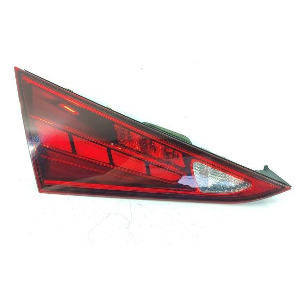 Lanterna Led Mercedes C200 C300 Tampa Esq 22/25 A2069063900 Esquerdo/motorista Vermelho