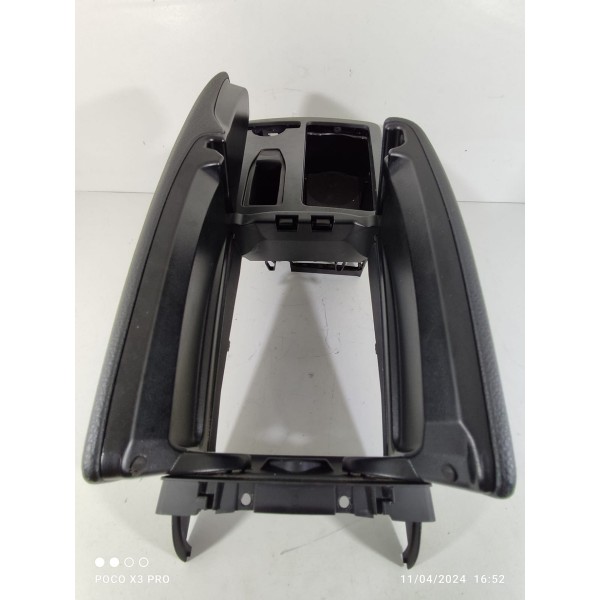 Console Mercedes C180 C200 2007/2014 A2046800639