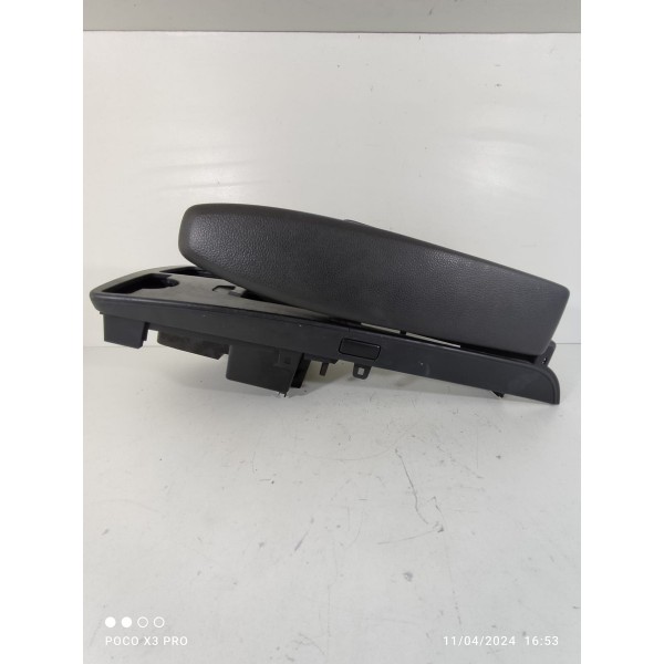 Console Mercedes C180 C200 2007/2014 A2046800639