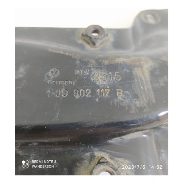 Travessa Suporte Escape Audi Tt 1998 1999/2006 1j0802117b