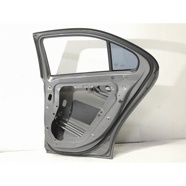 Porta Mercedes A35 Amg Traseira Direita 2020/2025 Orig Traseira Direito Cinza-escuro